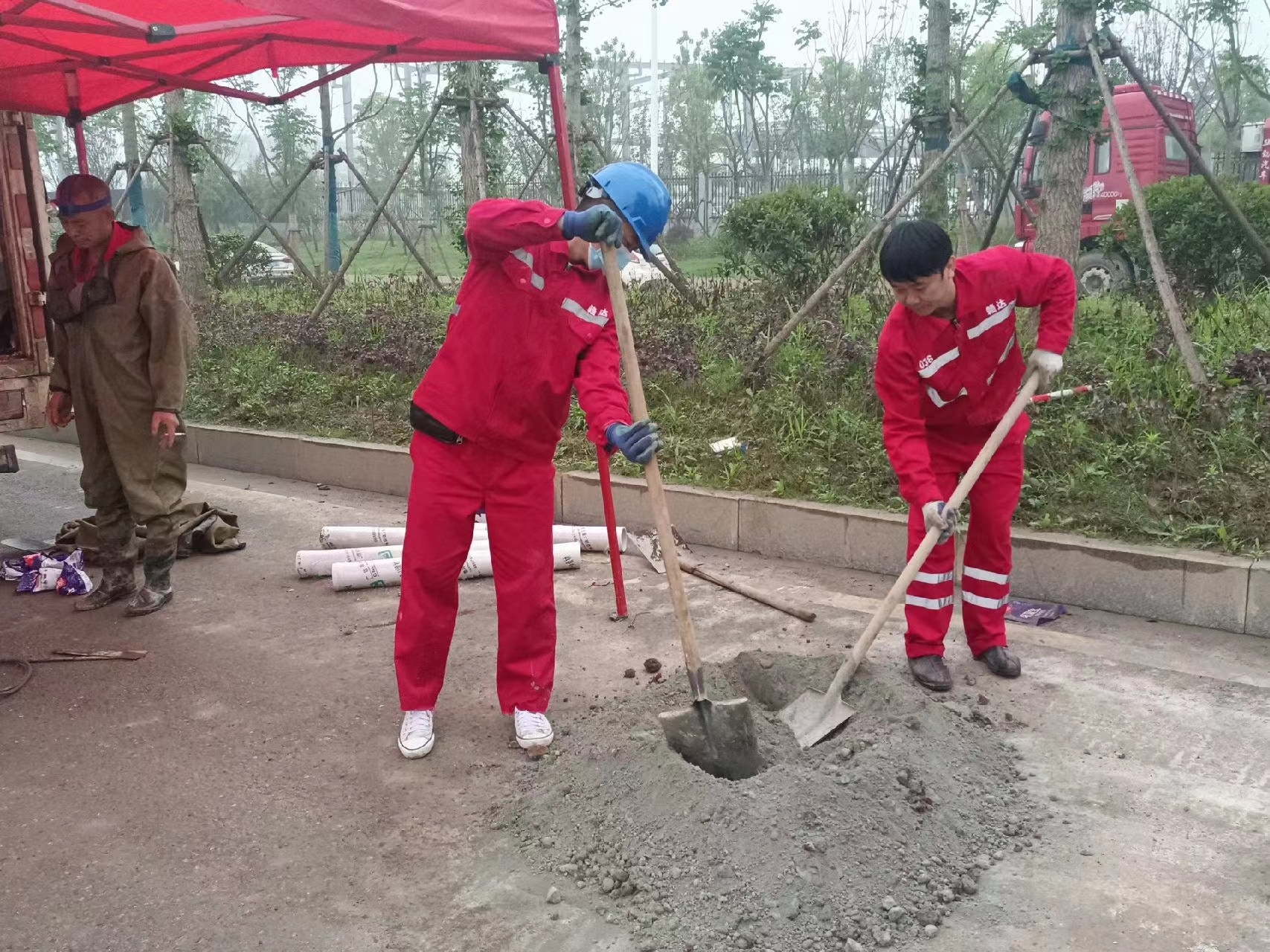 山阳管道疏通哪家好】及时进行市政管道清淤